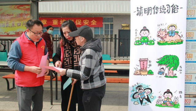 南通飛鶴公交開(kāi)展志愿服務(wù)活動(dòng) 營(yíng)造安全、便捷、綠色出行環(huán)境
